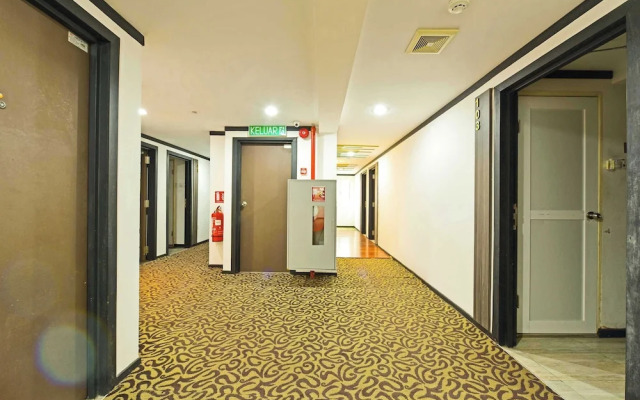 OYO 91009 One Enigma Hotel