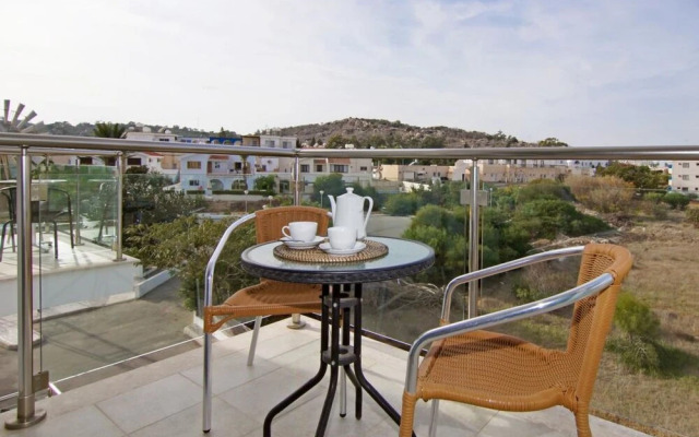 Victoria Protaras in Protaras
