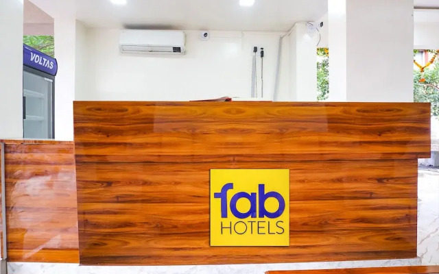 Fabhotel Falcon Executive