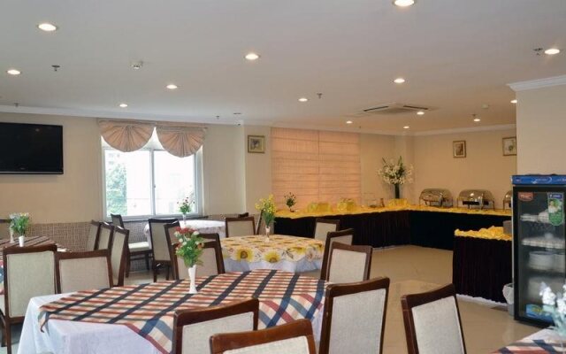 GreenTree Inn Shanghai Jinshan City Beach Hotel