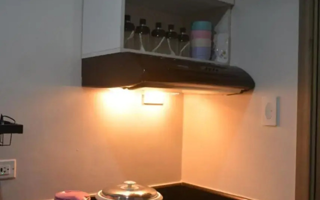 Lovely Condo 2-BR w/balcony in SM-Sucat, Paranaque
