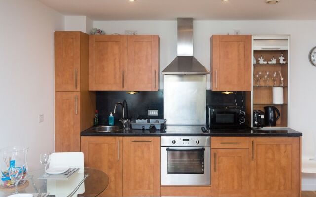 Live in Leeds City Apartments