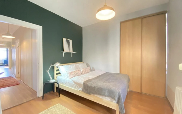 Missafir Sleek Flat With Balcony on Bagdat Street