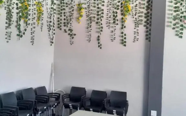 Honey Bee Guesthouse
