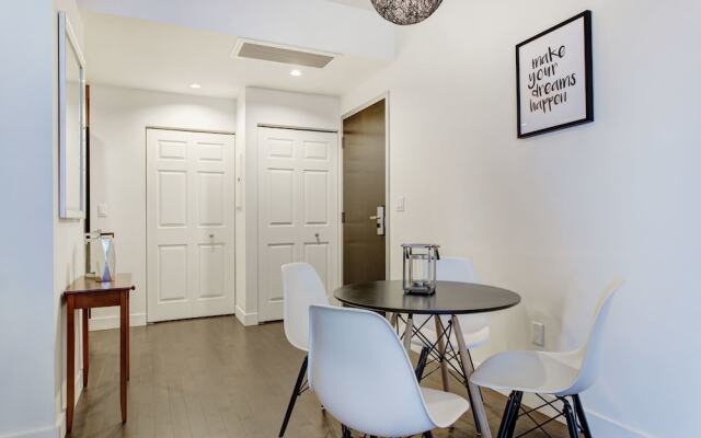 Place des Festivals Serviced Apartments by Hometrotting