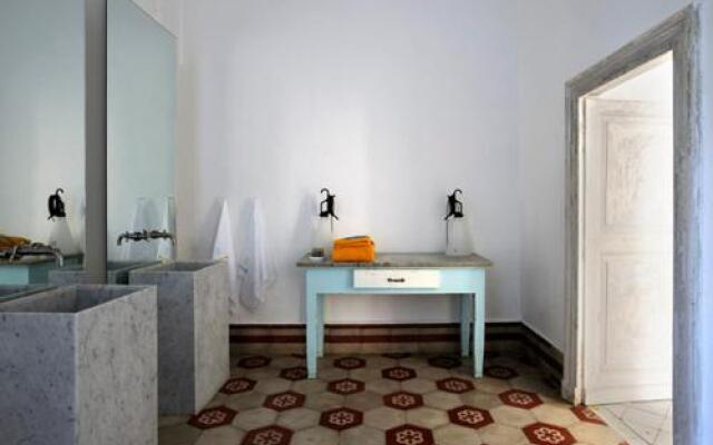 Capri Suite