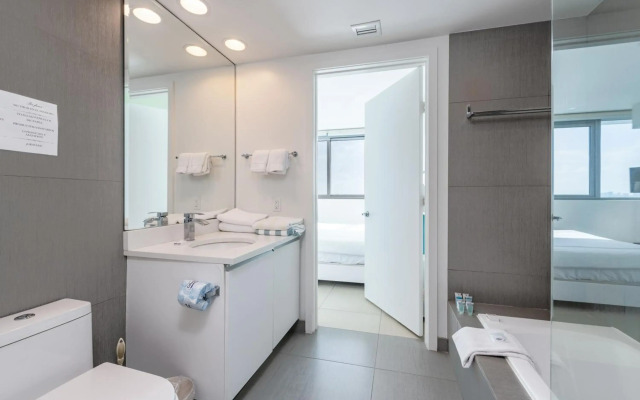 Churchill Suites Monte Carlo Miami Beach