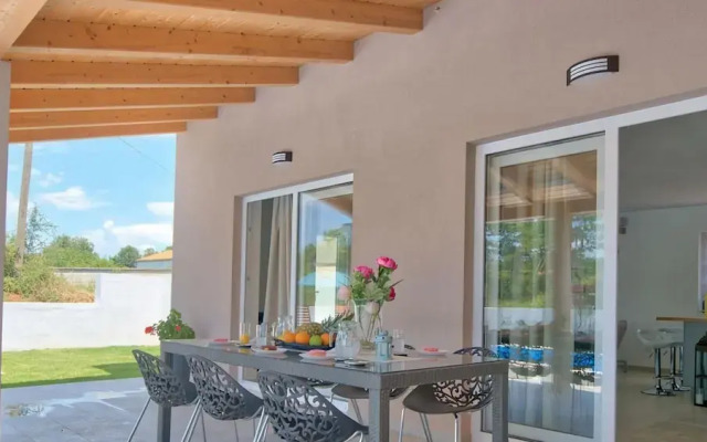 Blaise Comfortable Holiday Residence