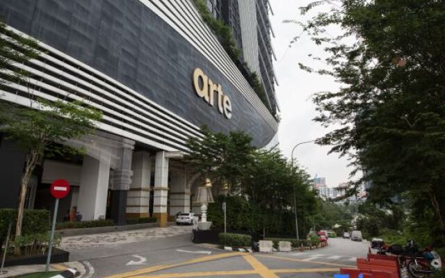 Arte Mont Kiara by My Trip & My Stay