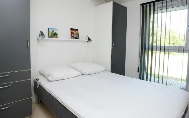 6 Person Holiday Home in Hals