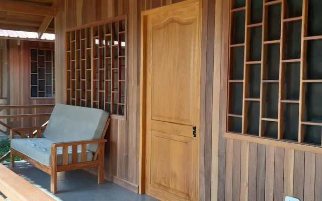 Wakaya Ecolodge
