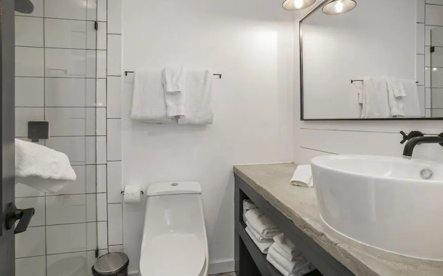 3094 Booth Falls Road 4 Bedroom Condo