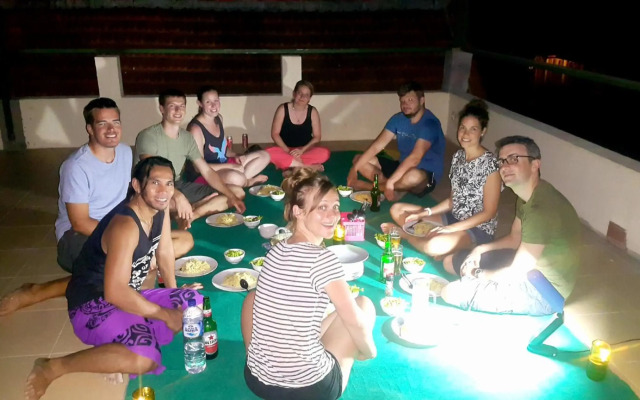 Mango Tree Inn