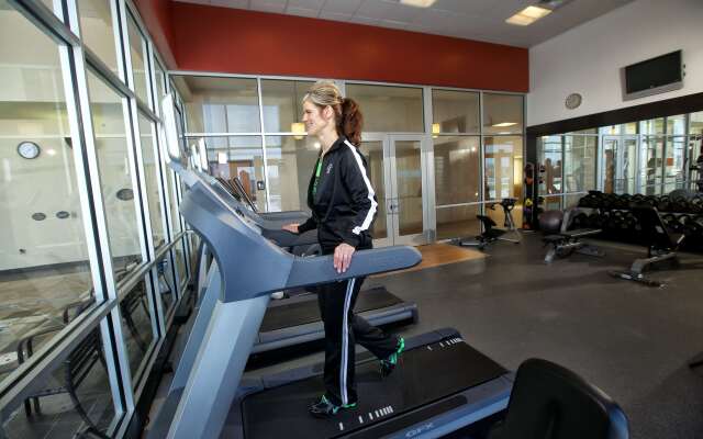 DoubleTree by Hilton Bay City - Riverfront