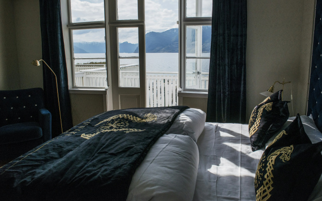 Leikanger Fjordhotel - Unike Hoteller