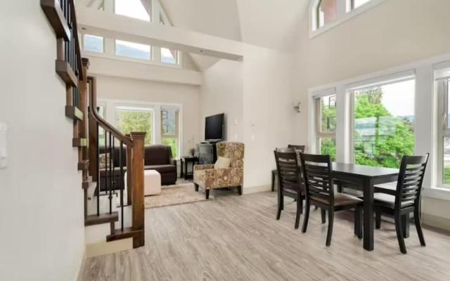 Mountain View Penthouse 7BR Combo