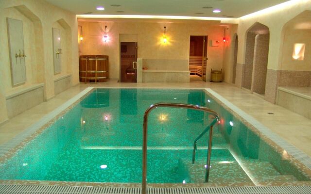 Palladium Hotel