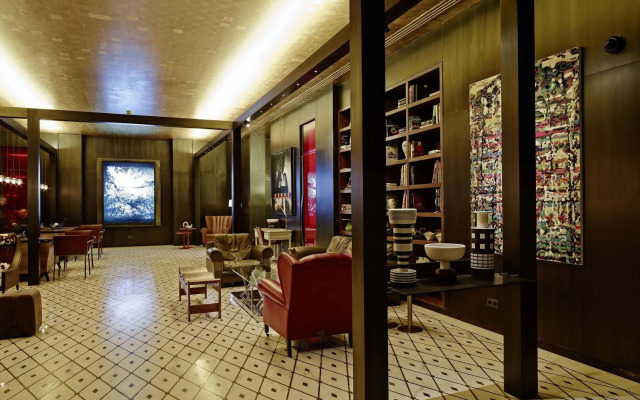 Saifi Suites Hotel