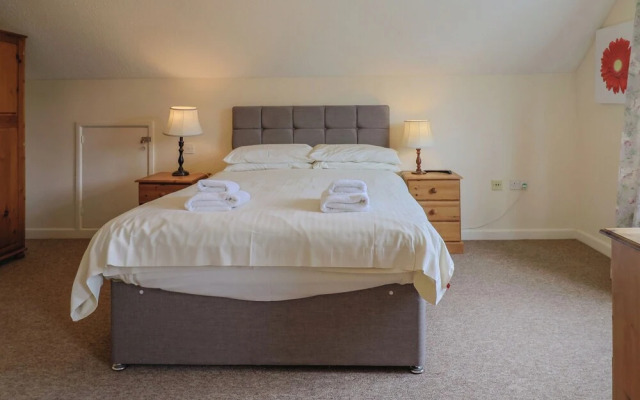The Orchard Country House
