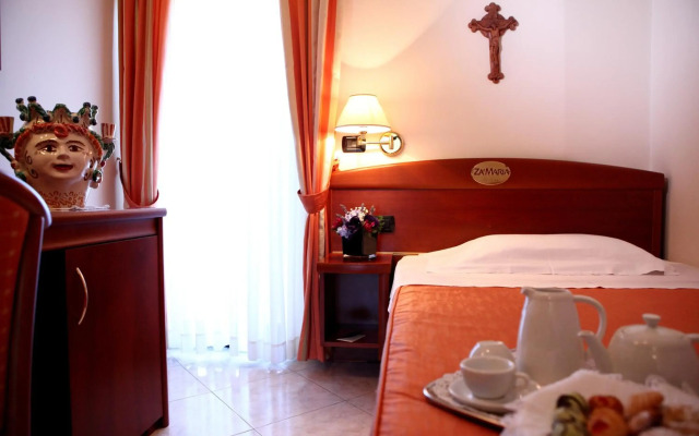 Hotel Za' Maria