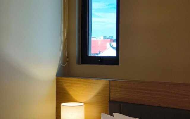 Zoom Hotel