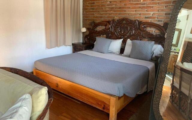 Rustic House With Excellent Finishes Very Comfortable