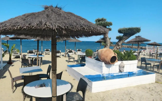 Les Flots Cypriano - INH 31649