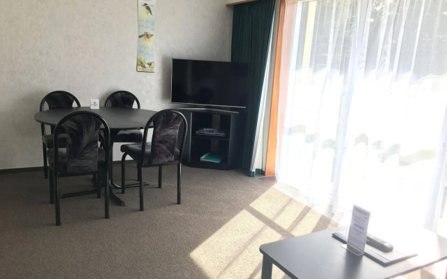 Parklands Motel