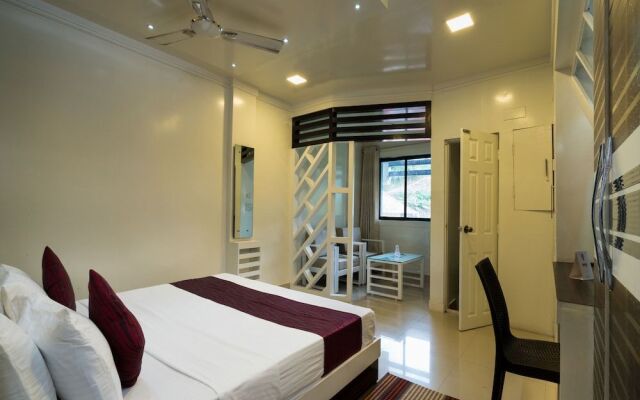OYO 9943 Hotel Cocoa Tree
