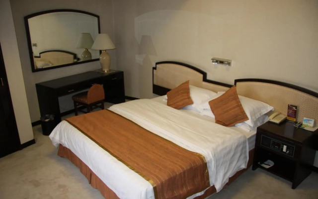 Dalian Royal Hotel
