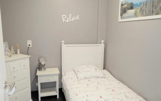Apartment in Nieuwpoort With sea View