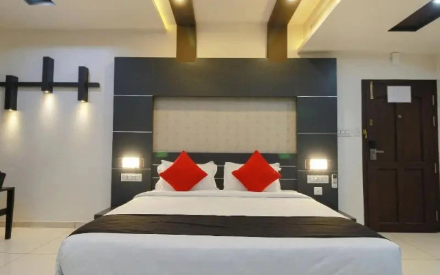 Le Moshe Inn by OYO Rooms