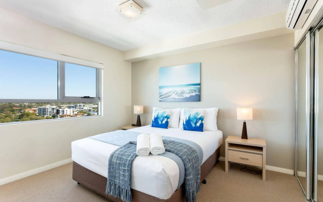 Proximity Waterfront Apartments