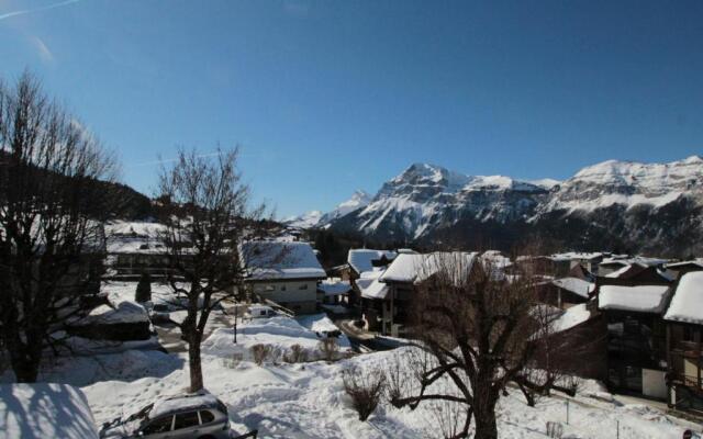 Appartement Les Carroz d'Arâches, 3 pièces, 6 personnes - FR-1-572-78