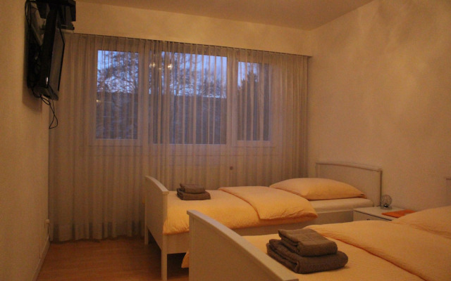 Studios near Basel Airport - RM 114