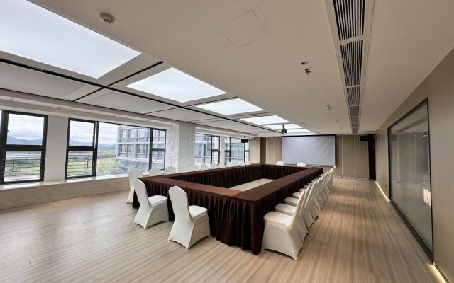 EVEN Hotels Shenzhen Guangming Cloud Park by IHG