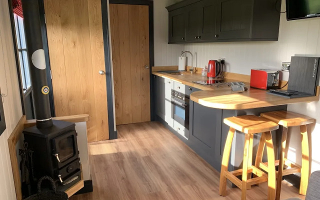 Springwood Shepherd Huts