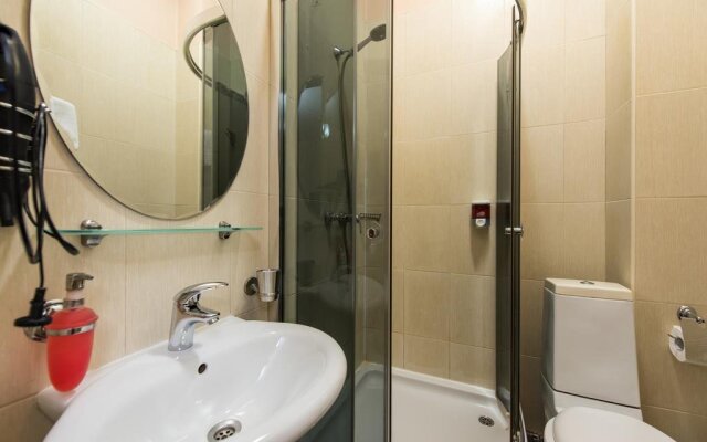 Premium Hotel