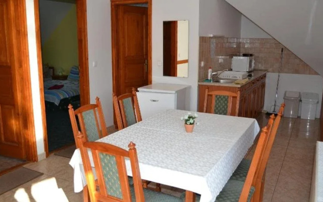 Silatti Panzió-Apartmanház