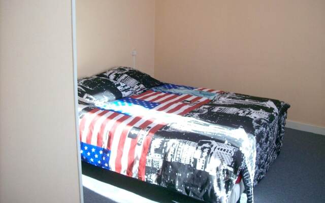 House With 3 Bedrooms in Bourbon-lancy, With Wifi