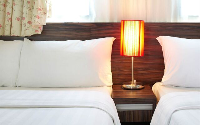 Bridal Tea House Hotel - Gillies Avenue South