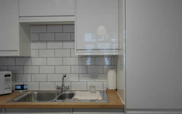 Hatton House , Midhurst 489514