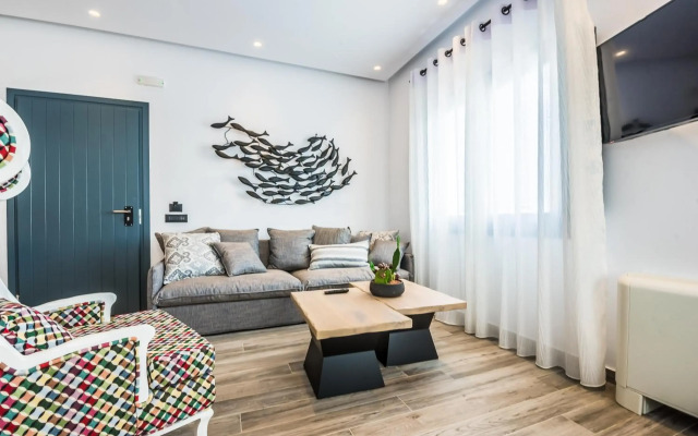 Portes Mykonos Suites & Villas
