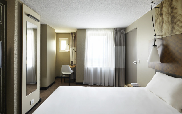 ibis Marne La Vallee Champs