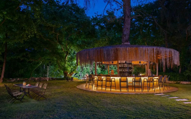 Yusalis Garden Hotel +12 Adult