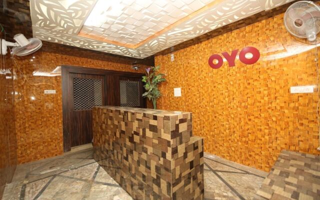 OYO 29245 Hotel E Square