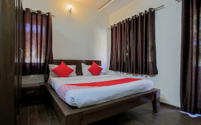 OYO 9518 Hotel Aqua Mira