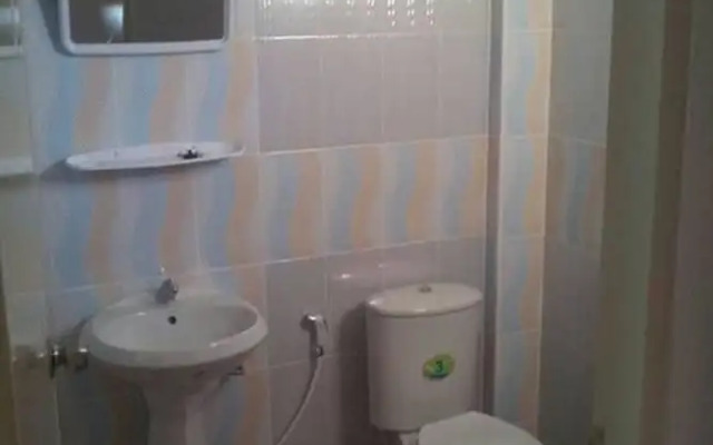 Grand Pruksa Siri Apartment