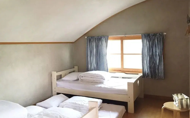 Malzza House - Hostel