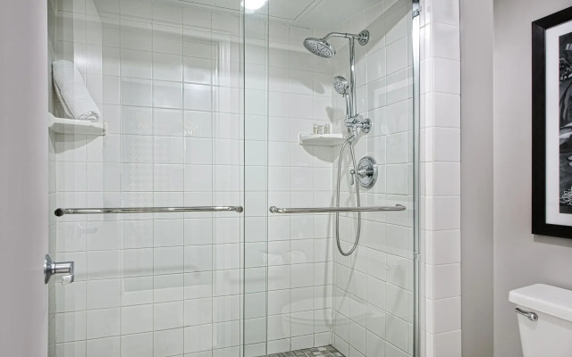 Hotel Indigo Dallas Downtown by IHG